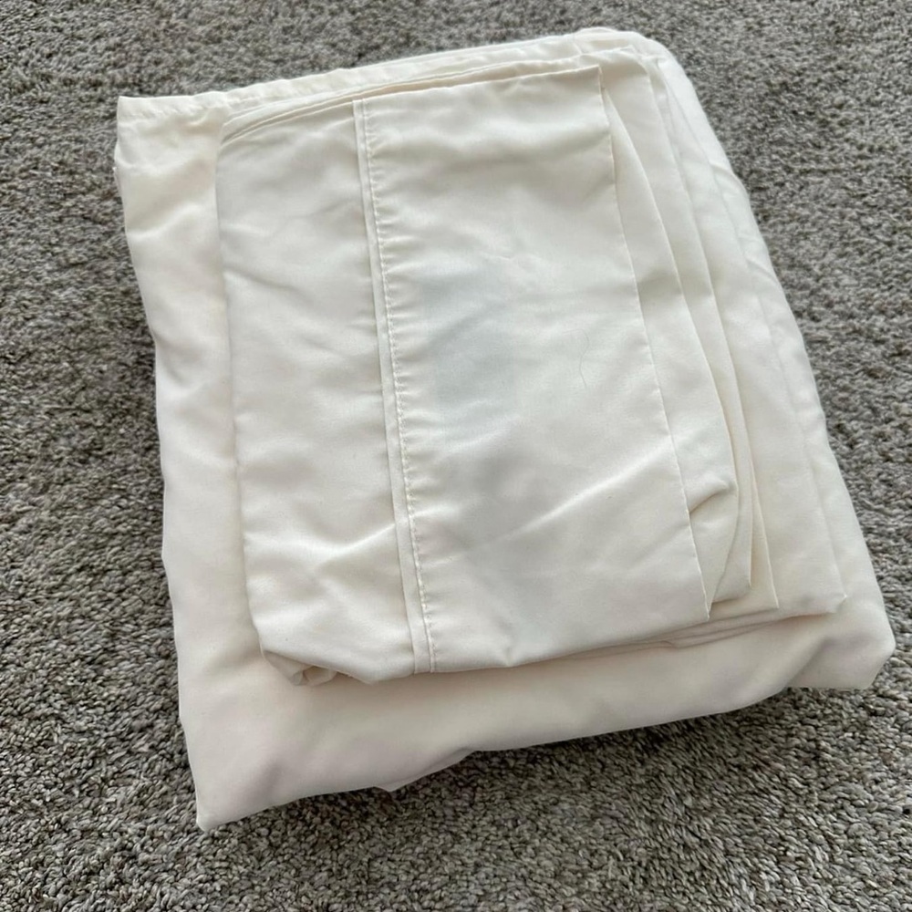 PeachSkin sheets size queen cream color